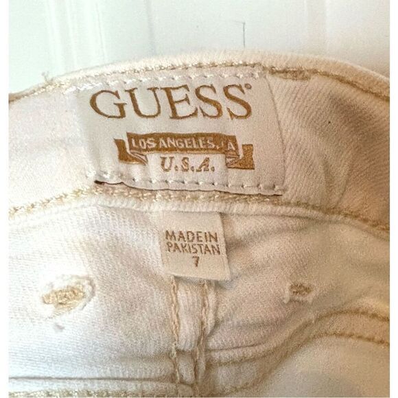 GUESS KIDS - NWT - Girls Sz 7 - White Denim Shorts with Sparkly Rhinestones - Picture 7 of 15